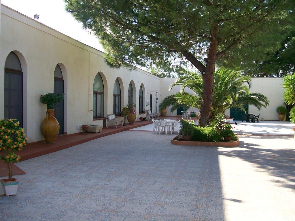 Agriturismo Fiori D'Arancio Palagiano Exterior photo
